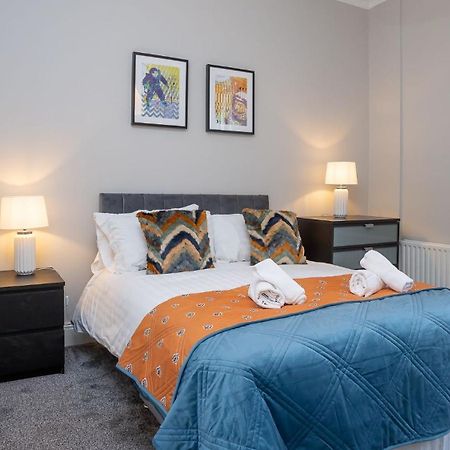 Queens Large 2 Bdr & 1 Bdr Apartments By Belfast City Breaks Eksteriør bilde